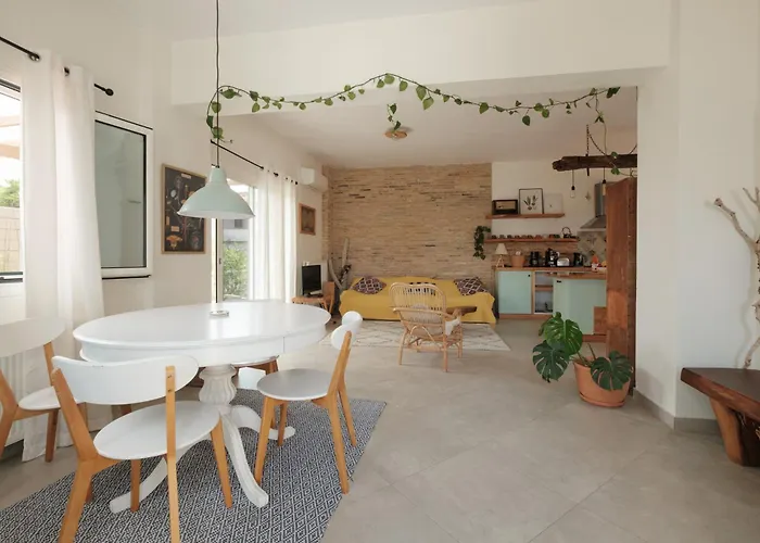 Casa vacanze Zacharenia Cozy House With Sea Views
