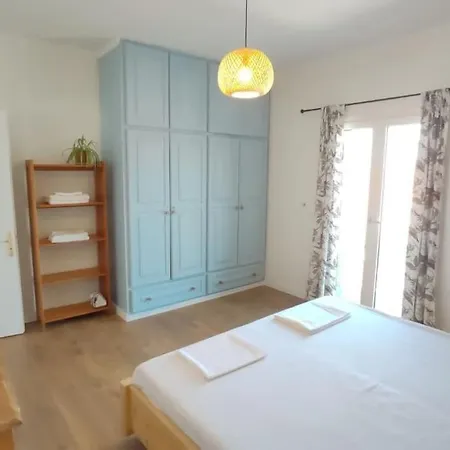 Hébergement de vacances Zacharenia Cozy House With Sea Views Avliótes